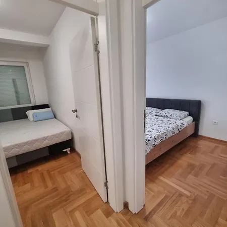 Διαμέρισμα Centrum Μπάνια Λούκα